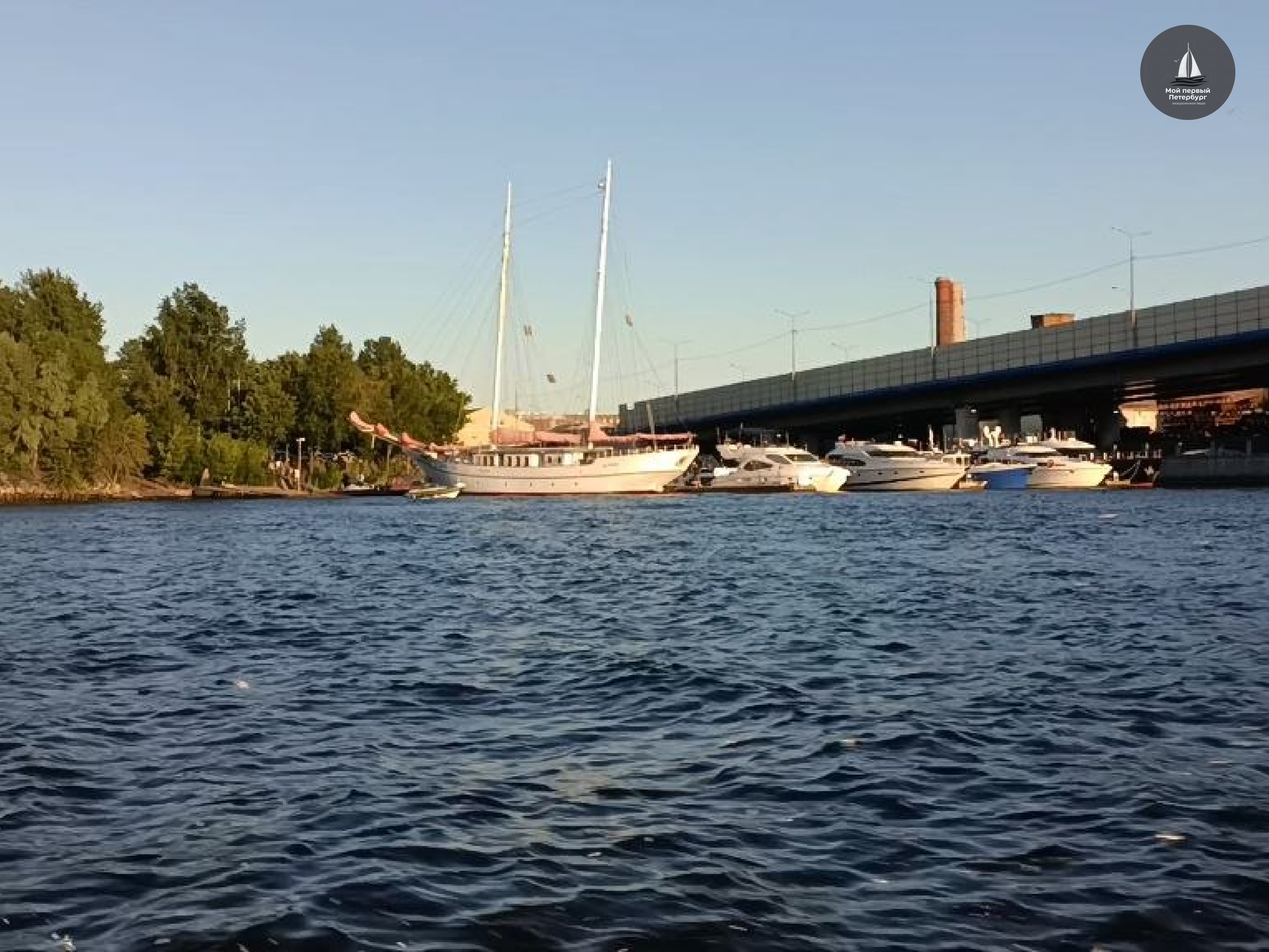 Экскурсия в Кронштадт на катере из Петербурга