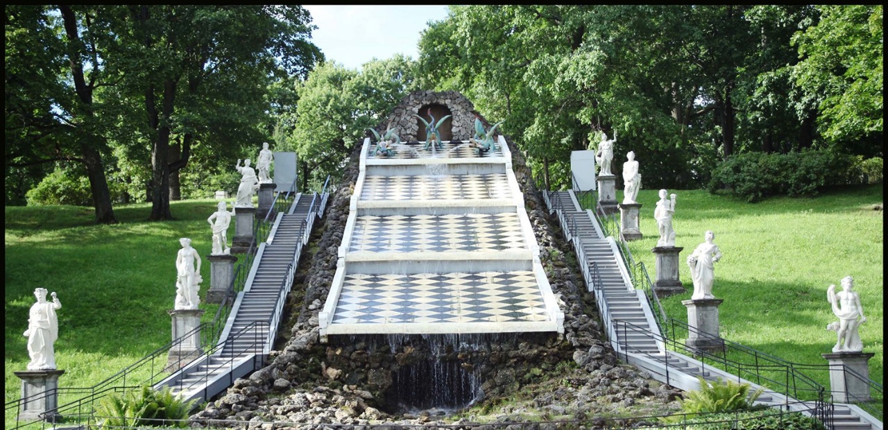 Путешествие в Петергоф