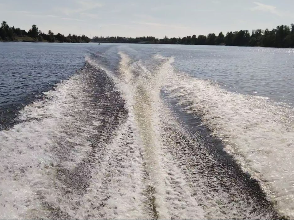 По Неве до Шлюшина