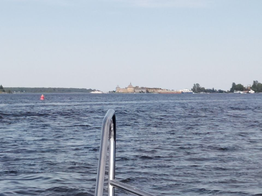 По Неве до Шлюшина